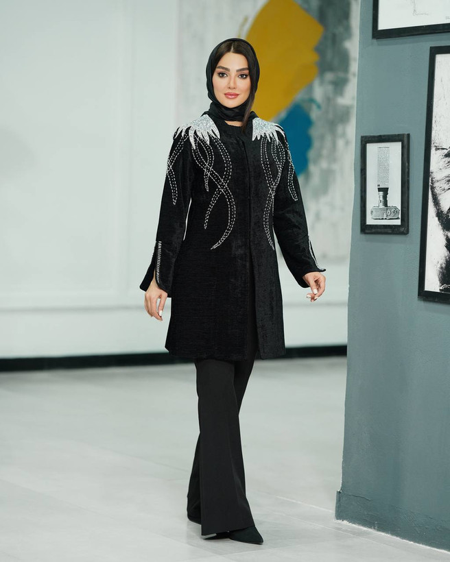 مانتو مخمل شانل