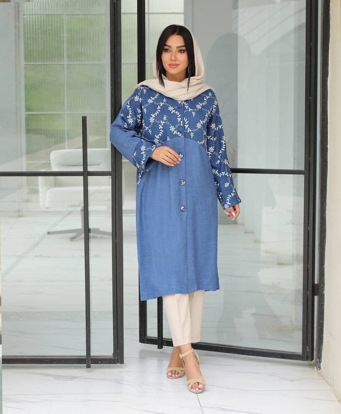 مانتو گلدوزی