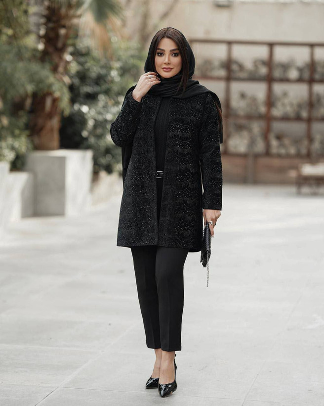 مانتو مجلسی مخمل شانل نگین دوزی