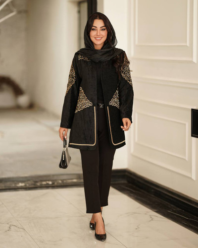 مانتو کتی گلدوزی مخمل شانل