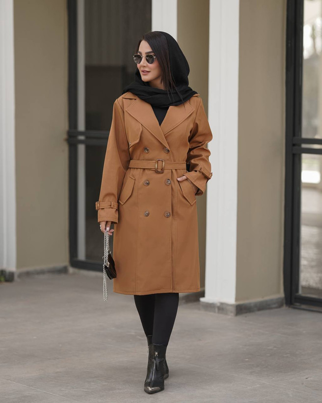 مانتو یقه انگلیسی ۶ دکمه