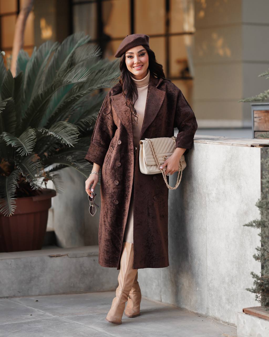 مانتو بلند مخمل دالاس مدل سروناز